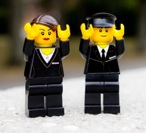 famille, deuil, LEGO, funerailles, croque mort, maitre de ceremonie